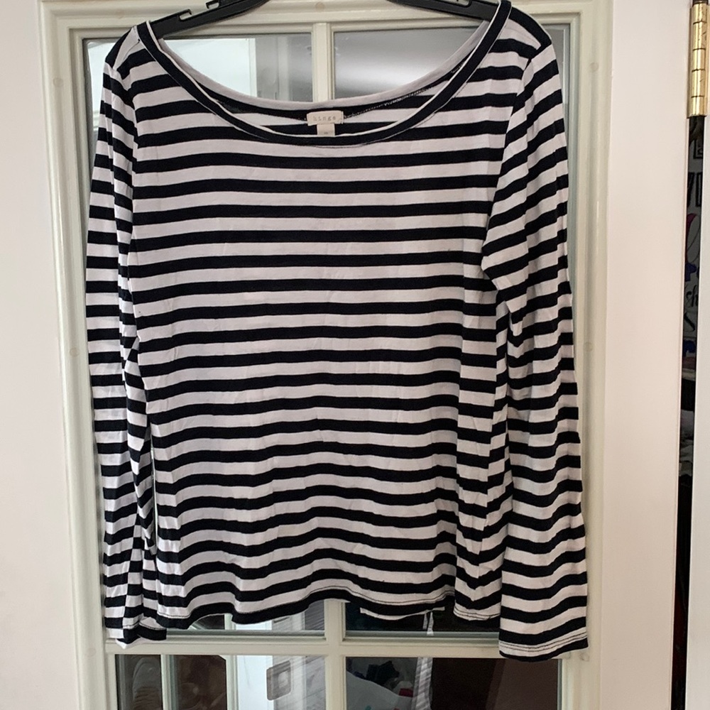 Hinge Top